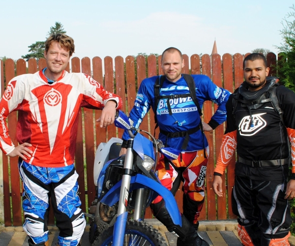 Tariq (Oman), Floris (Holland)