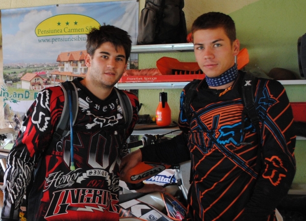 Julian und Gigi, Germany